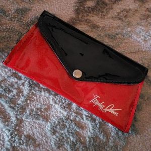 Trophy Queen Clutch Purse